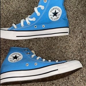 Light blue converse
